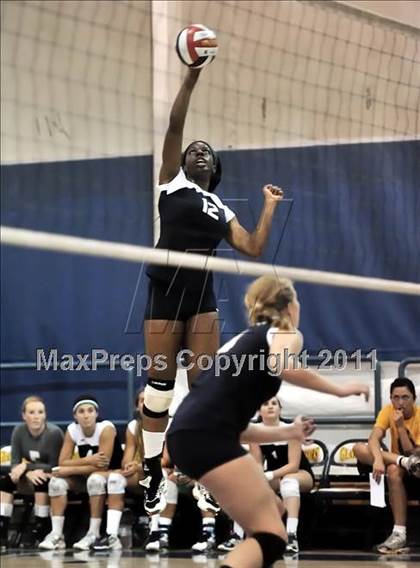 Thumbnail 2 in El Segundo @ Gahr (Molten Classic) photogallery.