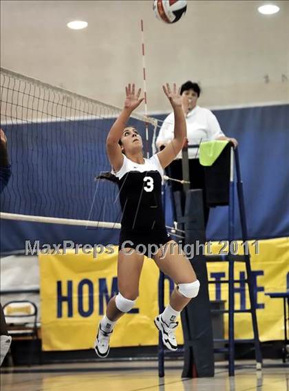 Thumbnail 1 in El Segundo @ Gahr (Molten Classic) photogallery.
