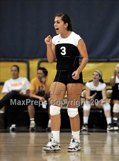 Thumbnail 2 in El Segundo @ Gahr (Molten Classic) photogallery.