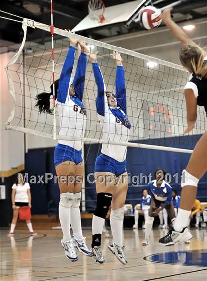 Thumbnail 1 in El Segundo @ Gahr (Molten Classic) photogallery.