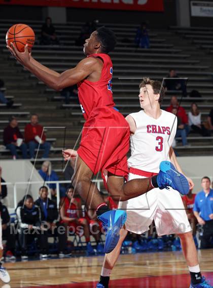 Thumbnail 2 in Westlake vs. Duncanville (McDonald's Texas Invitational) photogallery.