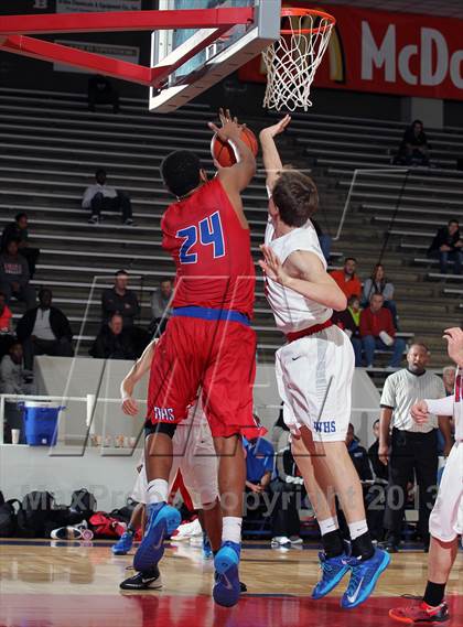 Thumbnail 1 in Westlake vs. Duncanville (McDonald's Texas Invitational) photogallery.
