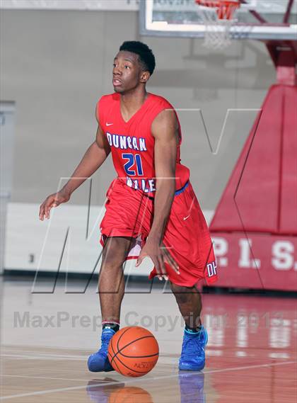 Thumbnail 2 in Westlake vs. Duncanville (McDonald's Texas Invitational) photogallery.