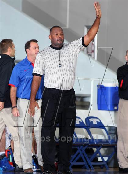 Thumbnail 3 in Westlake vs. Duncanville (McDonald's Texas Invitational) photogallery.