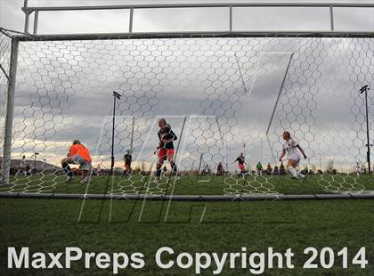 Thumbnail 3 in Rock Canyon vs. Liberty (CHSAA 5A Round 2) photogallery.