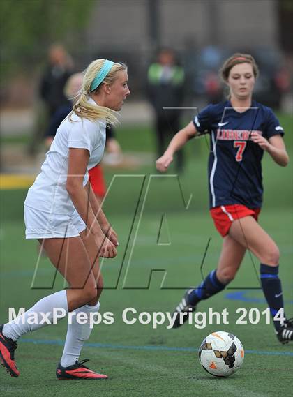 Thumbnail 2 in Rock Canyon vs. Liberty (CHSAA 5A Round 2) photogallery.