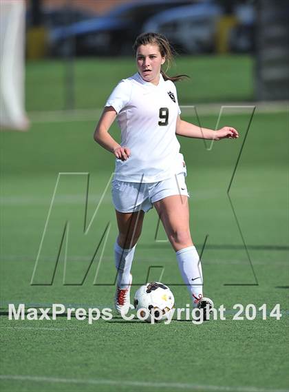 Thumbnail 3 in Rock Canyon vs. Liberty (CHSAA 5A Round 2) photogallery.