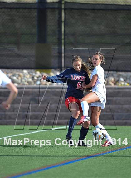 Thumbnail 2 in Rock Canyon vs. Liberty (CHSAA 5A Round 2) photogallery.