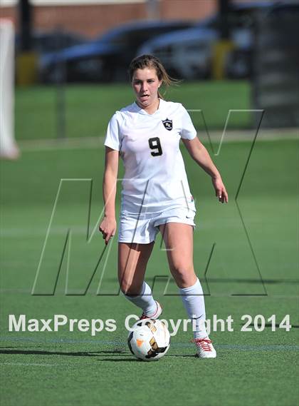 Thumbnail 1 in Rock Canyon vs. Liberty (CHSAA 5A Round 2) photogallery.