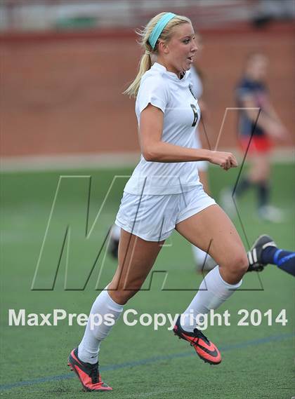 Thumbnail 2 in Rock Canyon vs. Liberty (CHSAA 5A Round 2) photogallery.