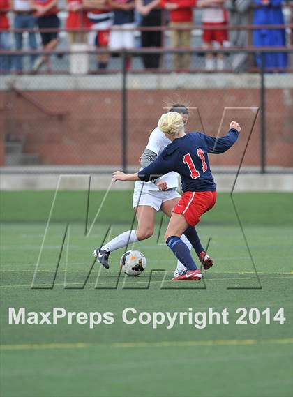Thumbnail 1 in Rock Canyon vs. Liberty (CHSAA 5A Round 2) photogallery.