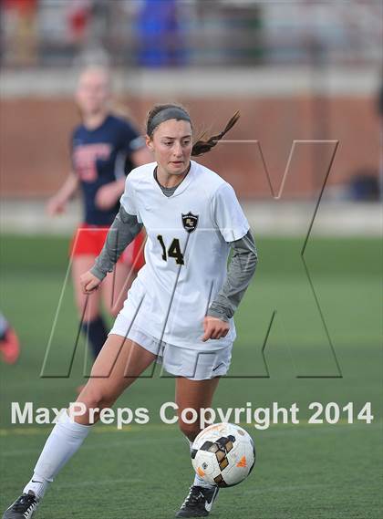 Thumbnail 2 in Rock Canyon vs. Liberty (CHSAA 5A Round 2) photogallery.