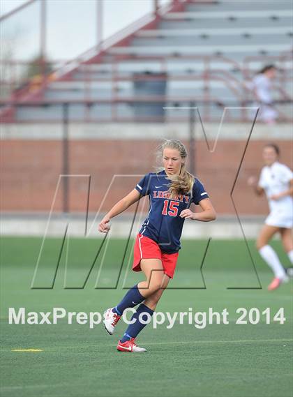 Thumbnail 3 in Rock Canyon vs. Liberty (CHSAA 5A Round 2) photogallery.