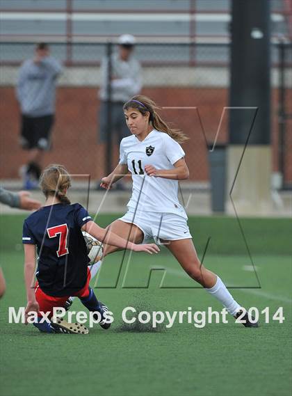 Thumbnail 1 in Rock Canyon vs. Liberty (CHSAA 5A Round 2) photogallery.
