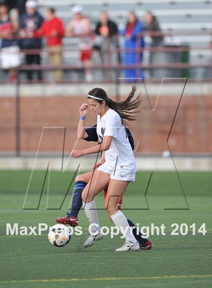 Thumbnail 1 in Rock Canyon vs. Liberty (CHSAA 5A Round 2) photogallery.