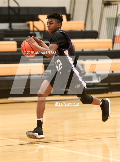 Thumbnail 3 in JV: Arizona College Prep @ Gilbert Christian photogallery.