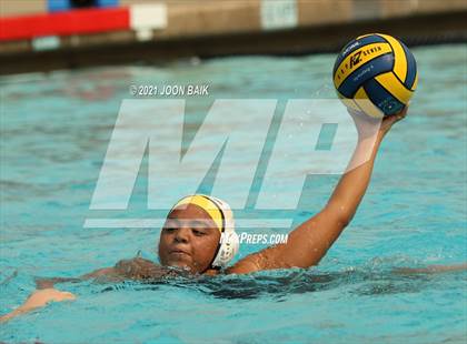 Thumbnail 2 in Willow Glen vs Ann Sobrato (Amanda Mac Invitational) photogallery.