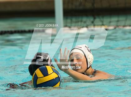 Thumbnail 1 in Willow Glen vs Ann Sobrato (Amanda Mac Invitational) photogallery.