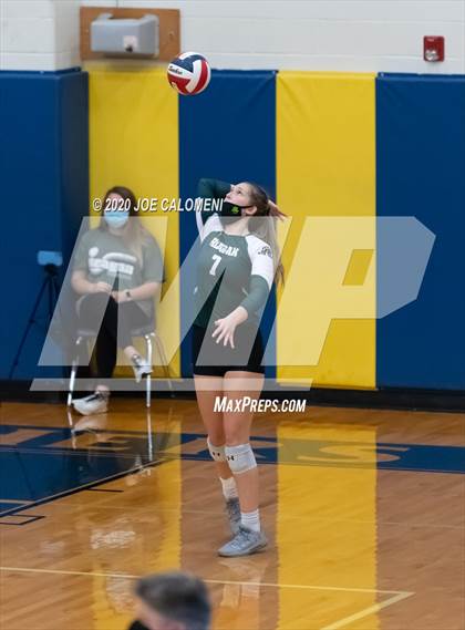 Thumbnail 2 in Reagan [Ronald] vs Lake Travis (UIL 6A Region 4 Quarterfinals) photogallery.
