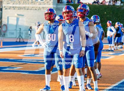 Thumbnail 1 in Serra @ Chaminade photogallery.
