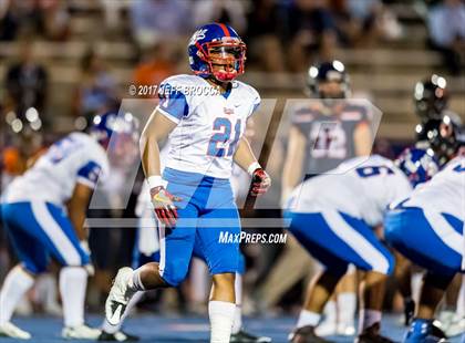 Thumbnail 3 in Serra @ Chaminade photogallery.