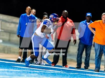 Thumbnail 1 in Serra @ Chaminade photogallery.