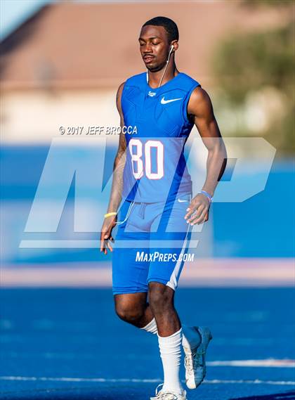 Thumbnail 3 in Serra @ Chaminade photogallery.