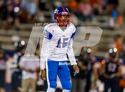 Thumbnail 3 in Serra @ Chaminade photogallery.