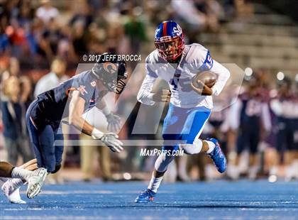 Thumbnail 3 in Serra @ Chaminade photogallery.
