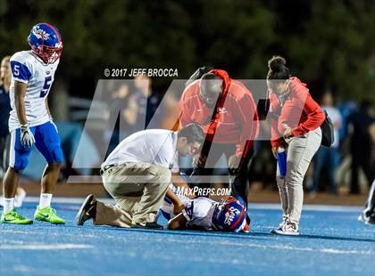 Thumbnail 1 in Serra @ Chaminade photogallery.