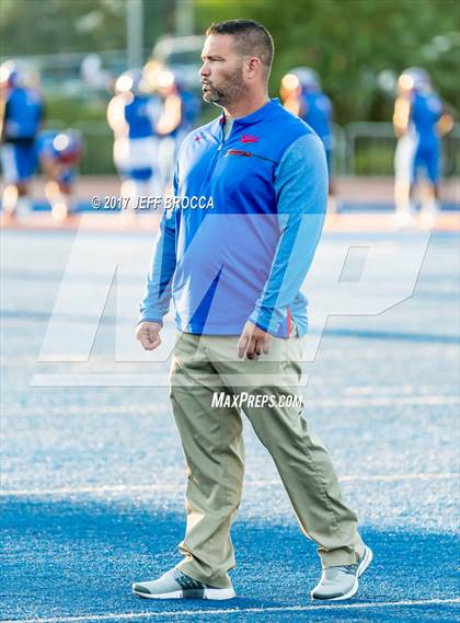 Thumbnail 3 in Serra @ Chaminade photogallery.