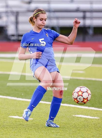 Thumbnail 3 in Carondelet @ Foothill photogallery.
