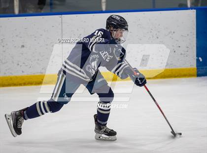 Thumbnail 2 in Exeter vs Bedford (NHIAA D1 Semifinal) photogallery.