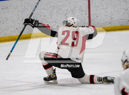 Thumbnail 3 in Exeter vs Bedford (NHIAA D1 Semifinal) photogallery.