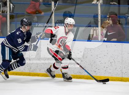 Thumbnail 1 in Exeter vs Bedford (NHIAA D1 Semifinal) photogallery.