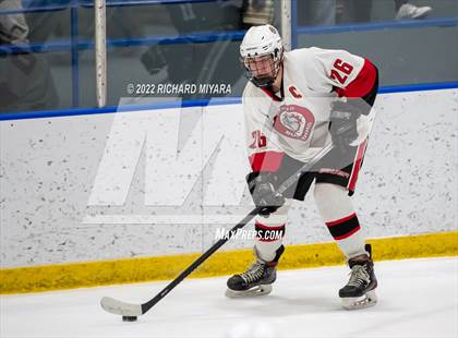 Thumbnail 2 in Exeter vs Bedford (NHIAA D1 Semifinal) photogallery.