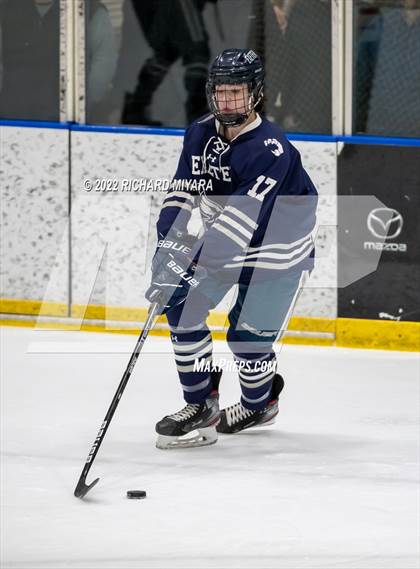 Thumbnail 1 in Exeter vs Bedford (NHIAA D1 Semifinal) photogallery.