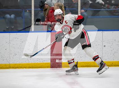 Thumbnail 2 in Exeter vs Bedford (NHIAA D1 Semifinal) photogallery.