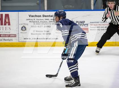 Thumbnail 3 in Exeter vs Bedford (NHIAA D1 Semifinal) photogallery.