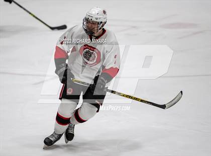 Thumbnail 3 in Exeter vs Bedford (NHIAA D1 Semifinal) photogallery.