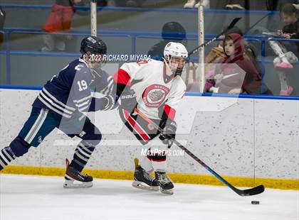 Thumbnail 3 in Exeter vs Bedford (NHIAA D1 Semifinal) photogallery.