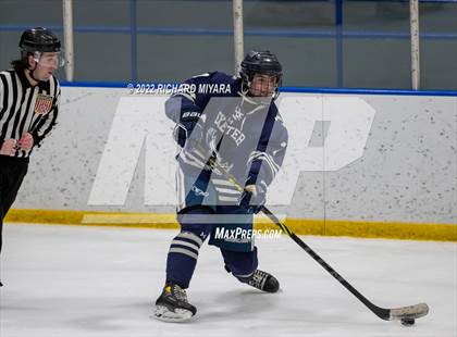 Thumbnail 2 in Exeter vs Bedford (NHIAA D1 Semifinal) photogallery.