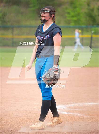 Thumbnail 1 in Colbert County vs. Mars Hill Bible photogallery.