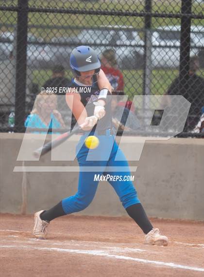 Thumbnail 3 in Colbert County vs. Mars Hill Bible photogallery.
