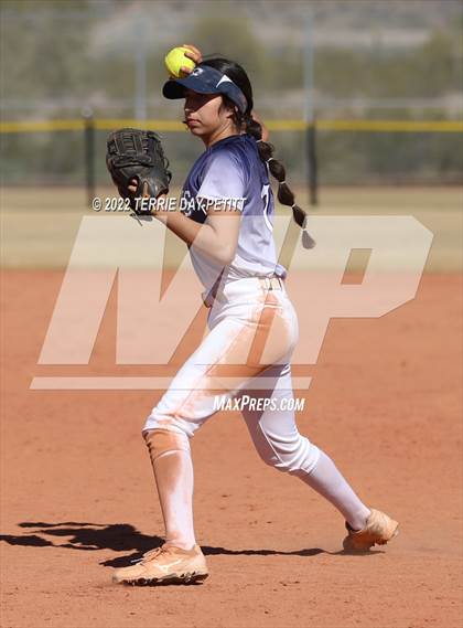 Thumbnail 3 in Fairfax vs Kellis (Sunrise Mountain Tournament) photogallery.