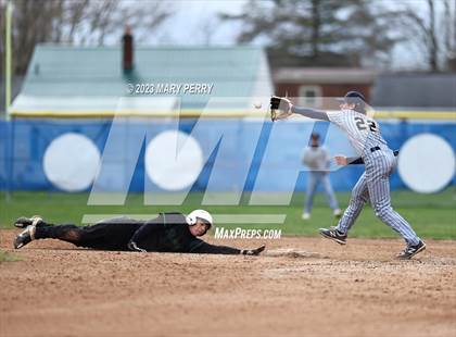 Thumbnail 3 in Shenango vs Riverside (Sanders Field) photogallery.