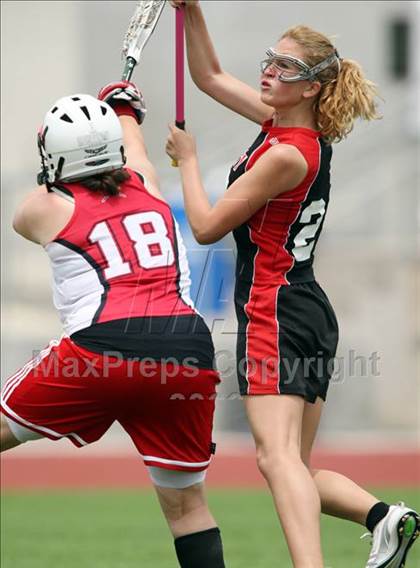 Thumbnail 3 in Bellaire vs. Trinity (TGHSLL DII Final) photogallery.