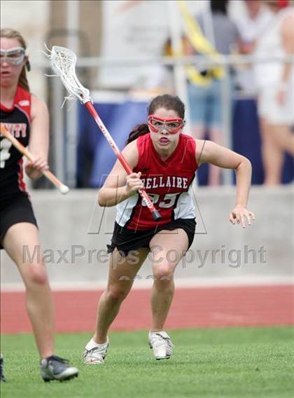 Thumbnail 1 in Bellaire vs. Trinity (TGHSLL DII Final) photogallery.