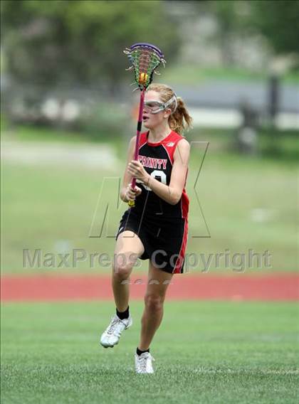 Thumbnail 1 in Bellaire vs. Trinity (TGHSLL DII Final) photogallery.