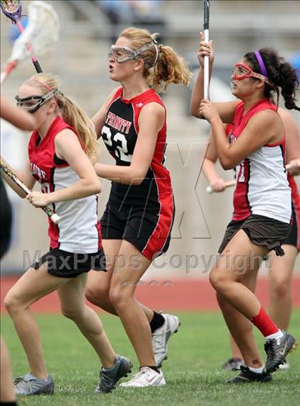 Thumbnail 3 in Bellaire vs. Trinity (TGHSLL DII Final) photogallery.